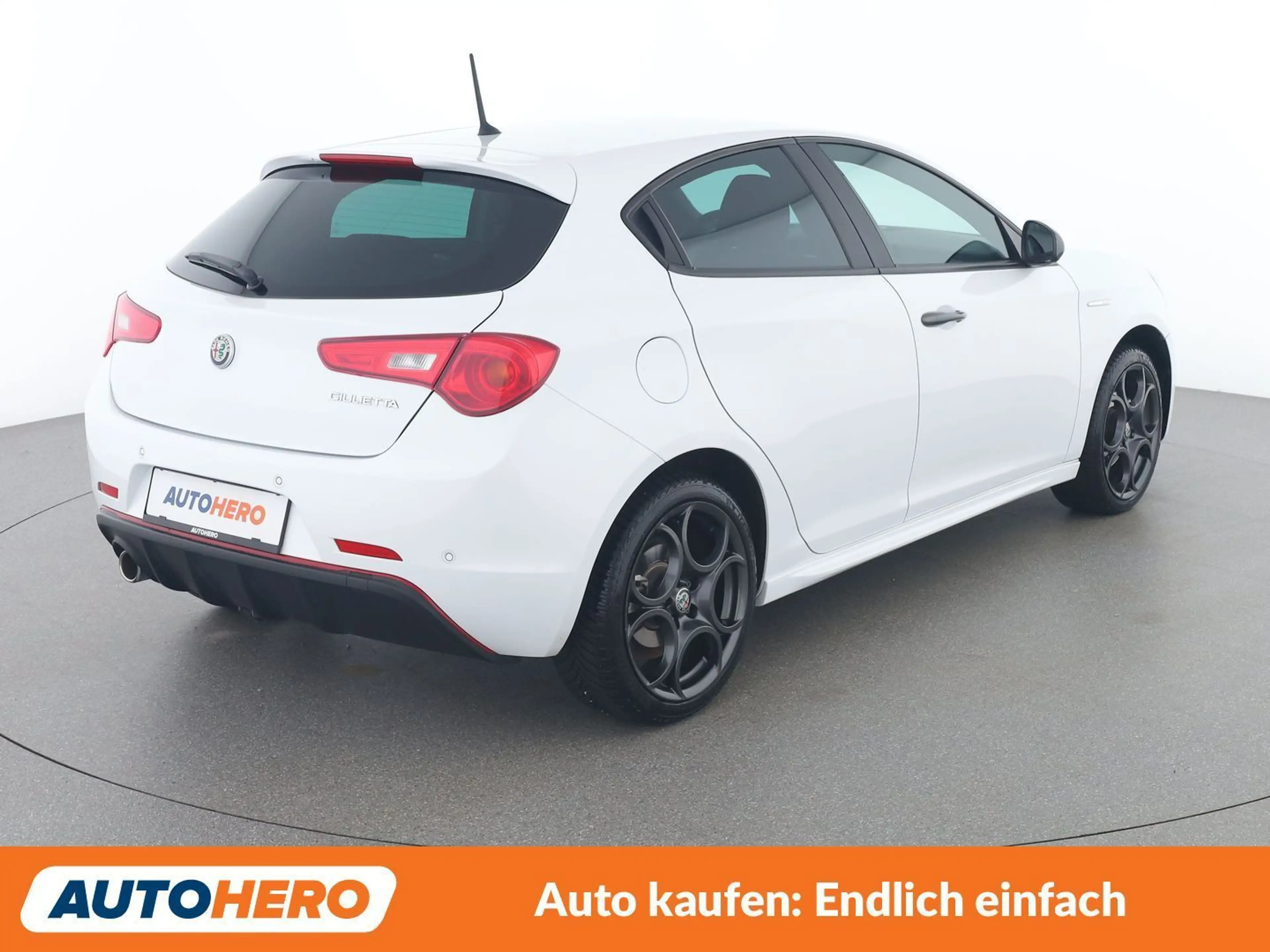 Alfa Romeo Giulietta 1.4 Turbo Super — photo 6