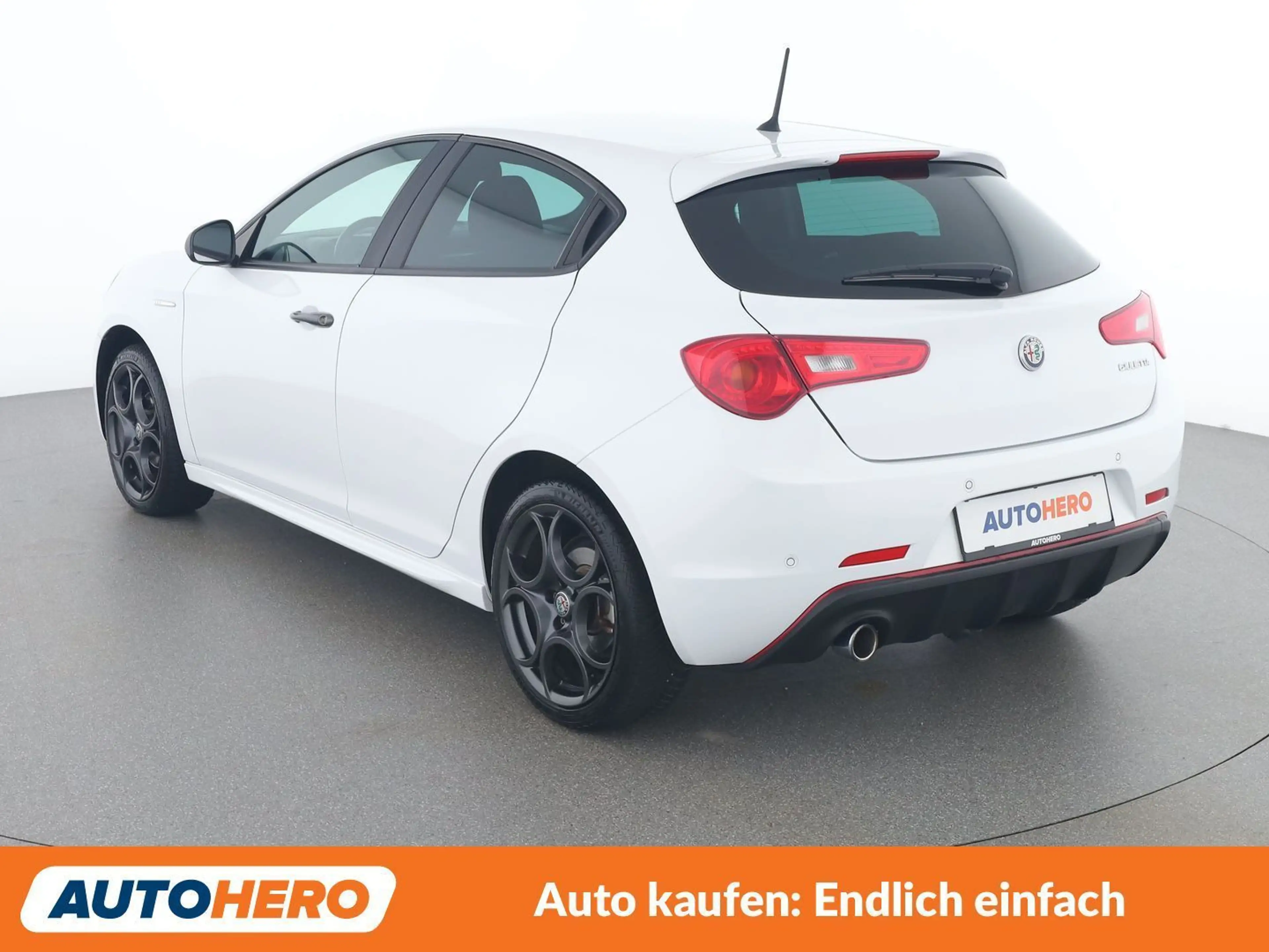 Alfa Romeo Giulietta 1.4 Turbo Super — photo 4