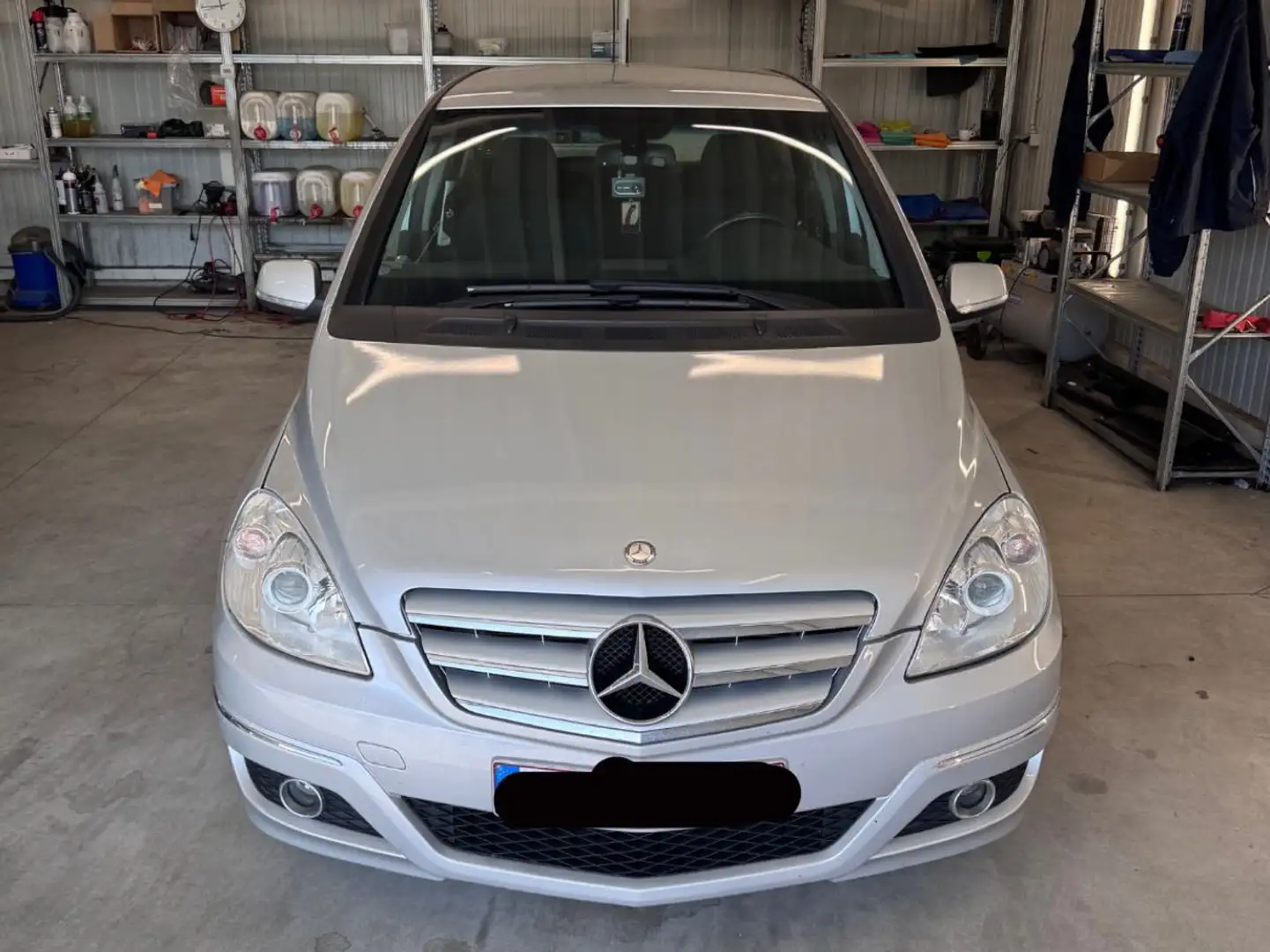 Mercedes-Benz B 180 B 180 CDI Stříbrná - 1