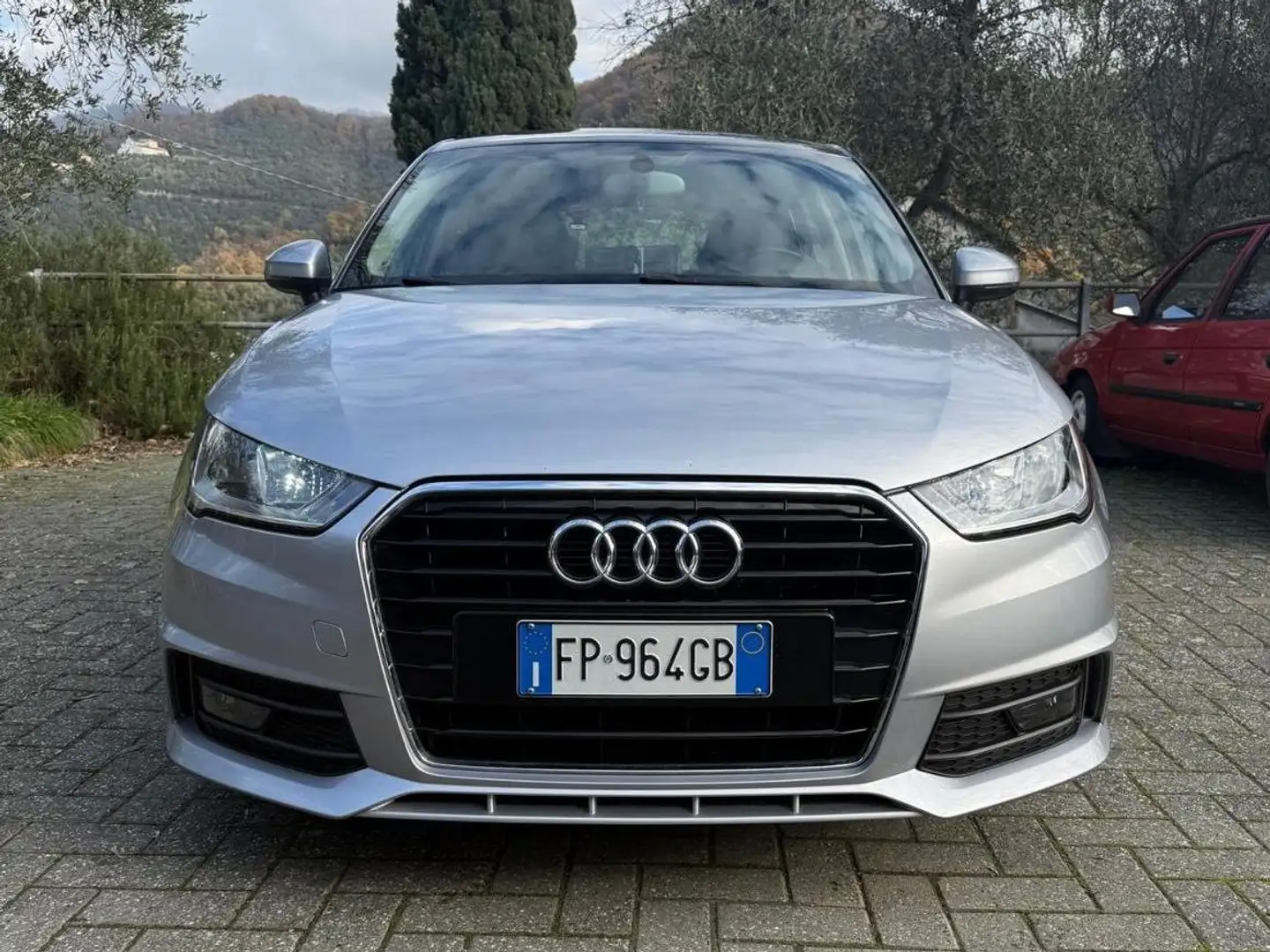 Audi A1 A1 Sportback 1.4 tdi Sport Grigio - 1