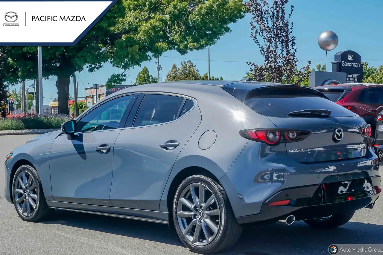 Mazda 3 photo Mazda 3