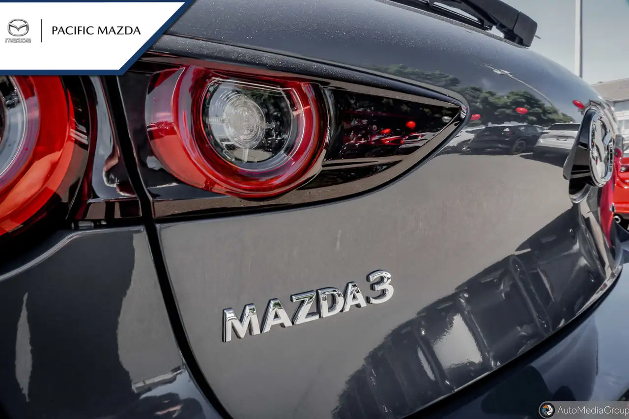 Mazda 3 photo Mazda 3