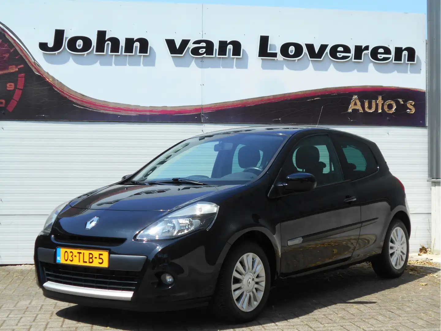 Renault Clio 1.2 TCe 104 pk Collection Airco / Cruise / LMV / 1 Negro - 1