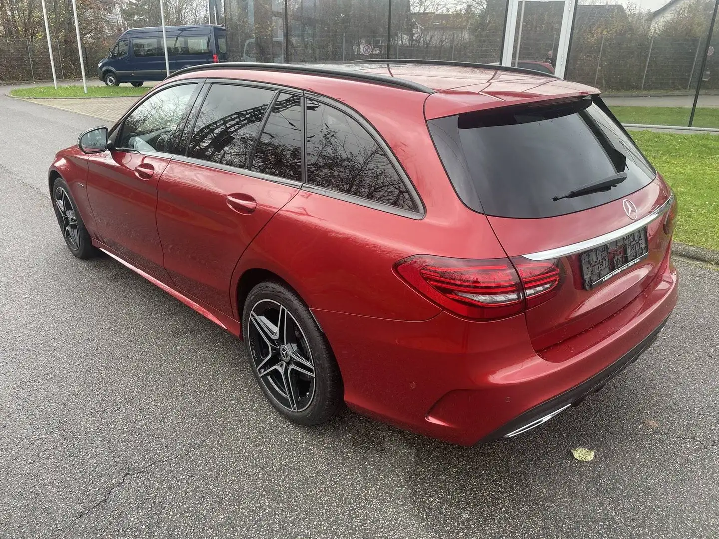 Mercedes-Benz C 300 de AMG*Night Edition*Pano*MULTIBEAM*Distr* Rot - 2