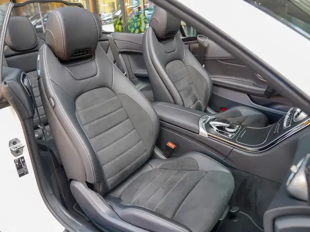 Mercedes-Benz C-Class view 9