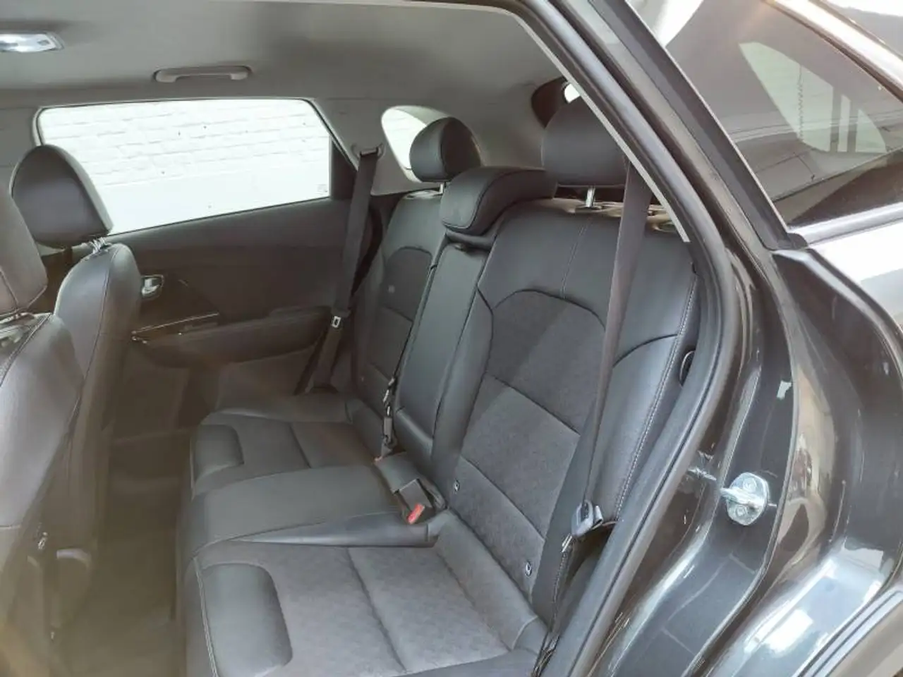 Kia Niro 2 1.6 GDi HEV 6DCT Pulse 13