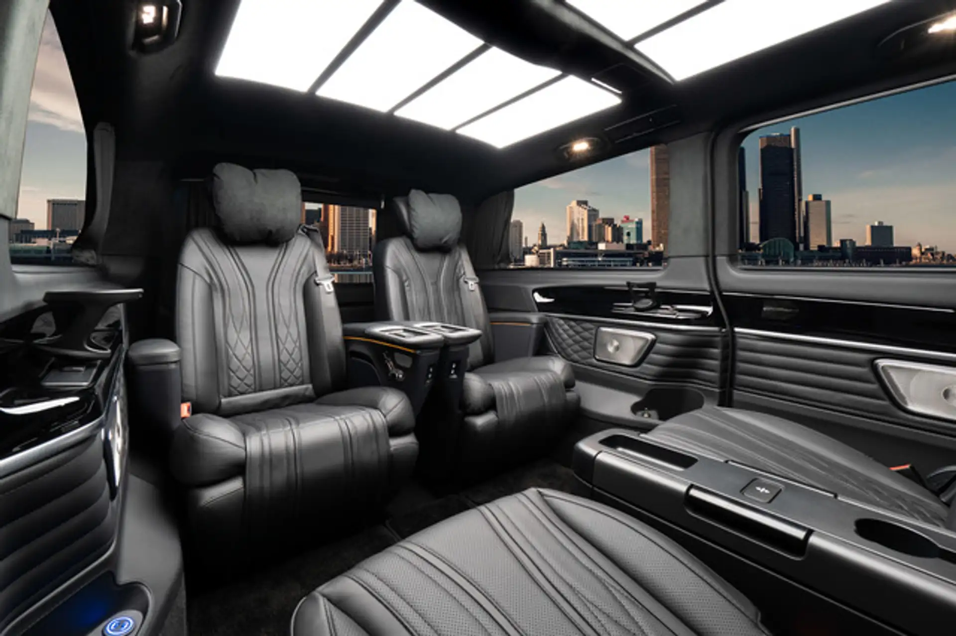 벤츠 V300 V-Klasse VIP Business VAN KLASSEN 2026 2026 검정 사진 5