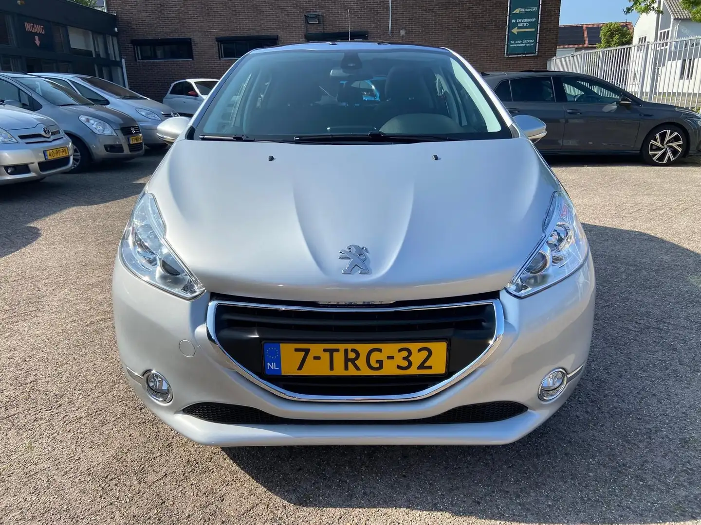 Peugeot 208 1.6 VTi Allure Automaat - 61.564 Kilometer n.a.p - Grigio - 2