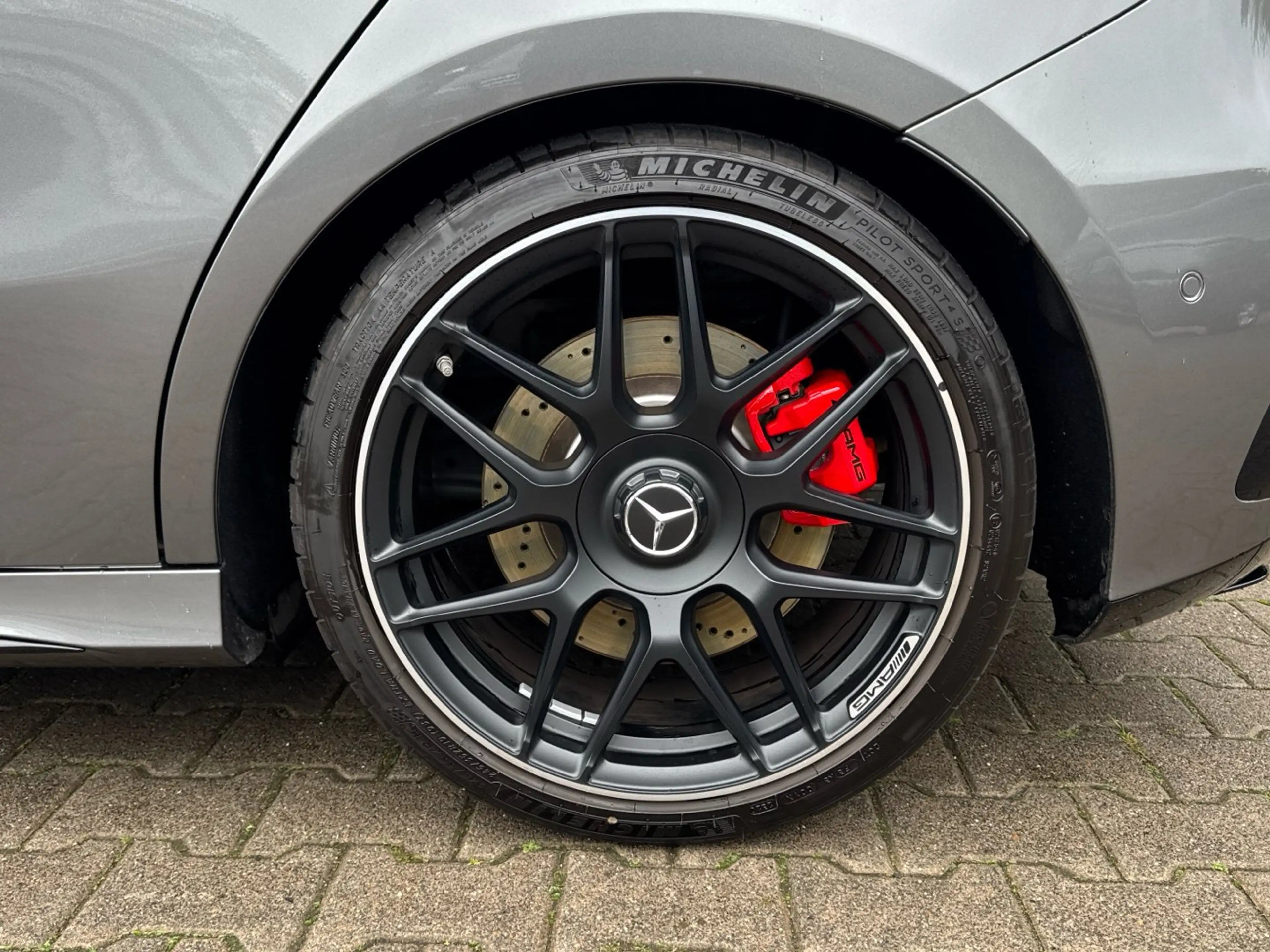 Mercedes-Benz A 45 AMG S 4M Night Aero-Paket Perf-Sitze HeadUp — photo 8