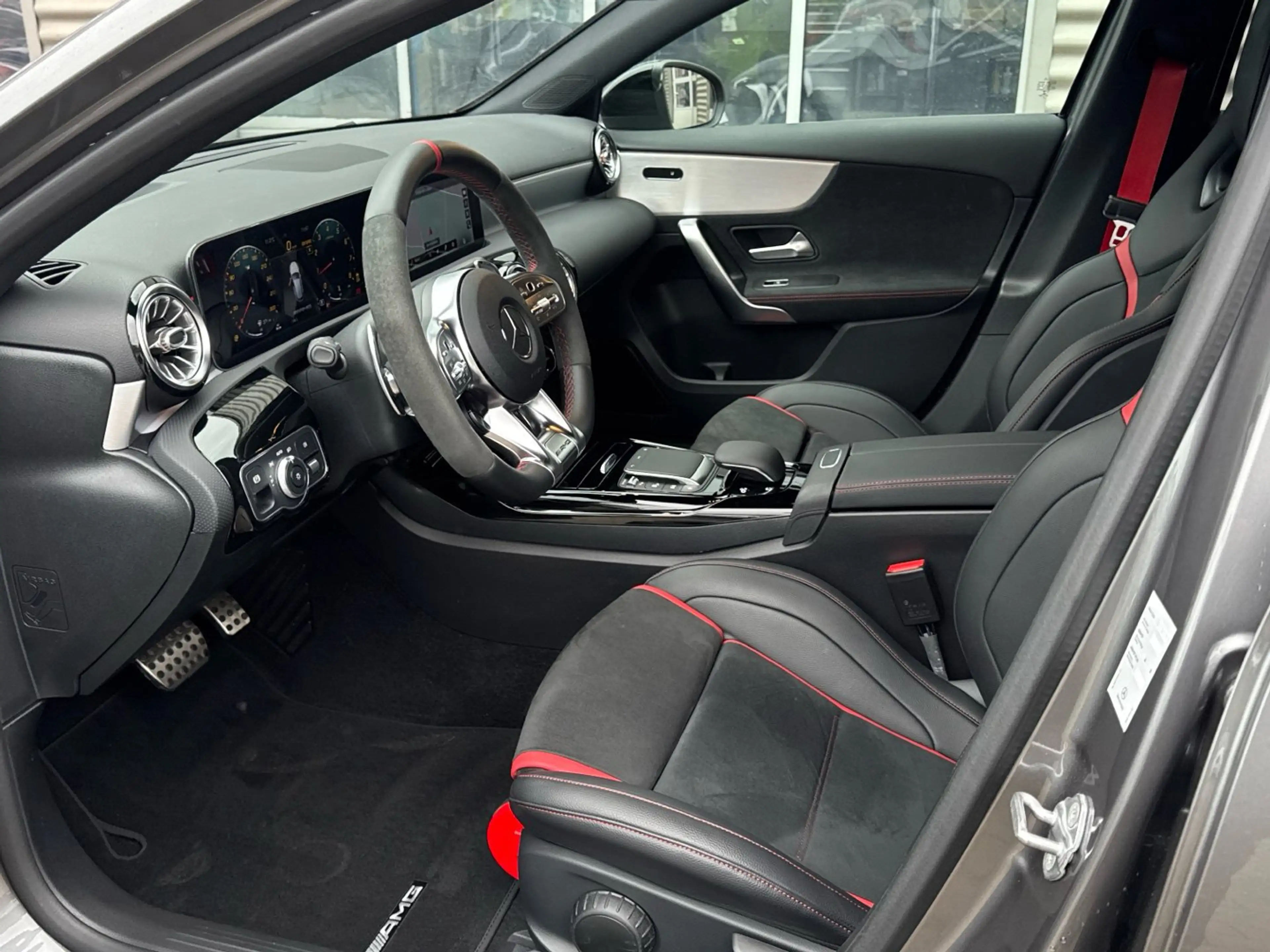Mercedes-Benz A 45 AMG S 4M Night Aero-Paket Perf-Sitze HeadUp — photo 12