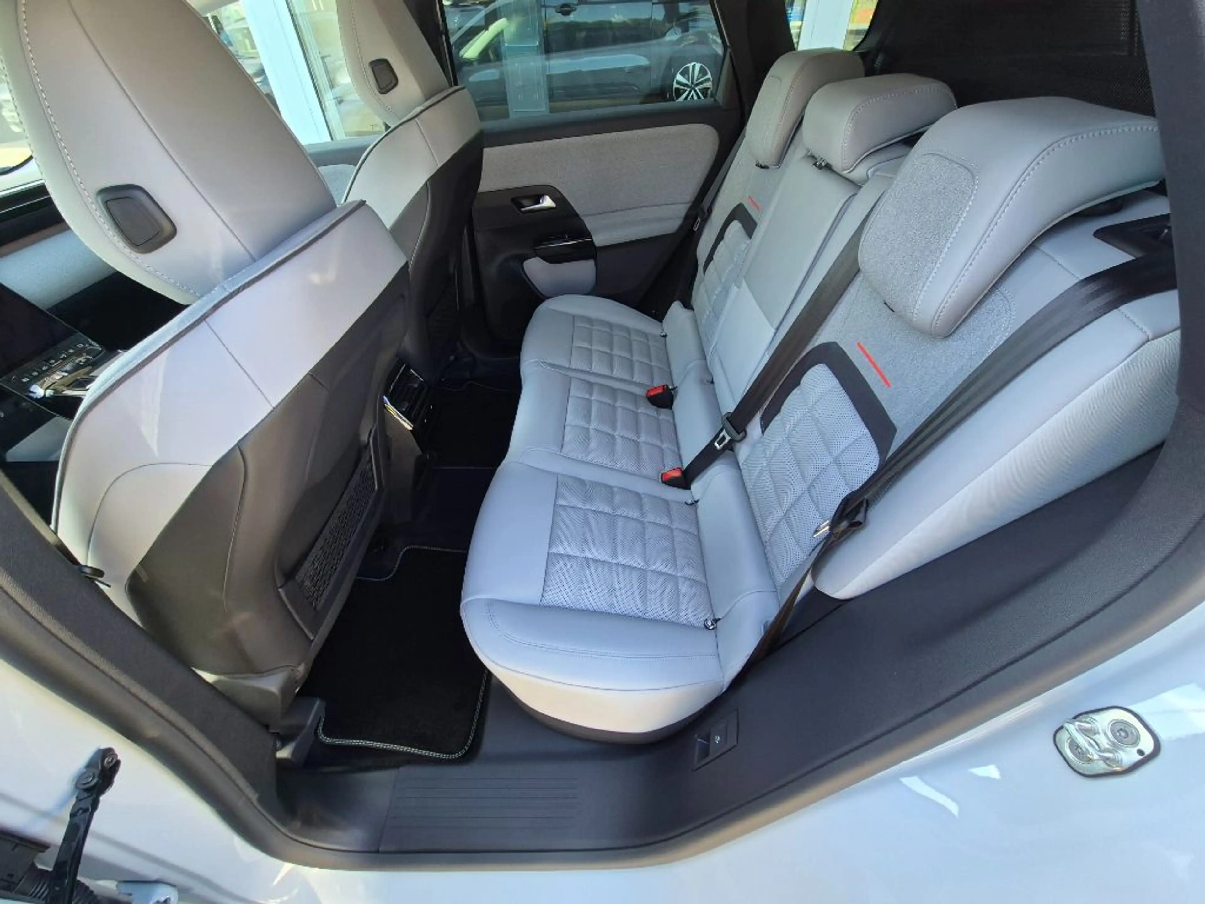 Citroen C5 Aircross Hybrid 145 TEAM D ACC+NAVI+el.SITZE — photo 10