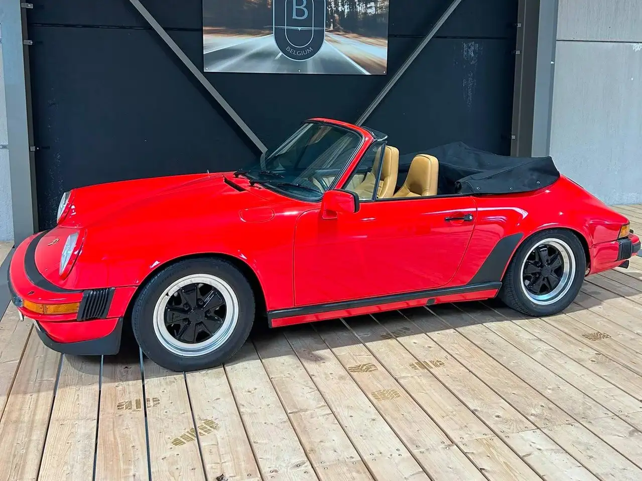 Porsche 911 Carrera 3.2 Cabriolet, foto 2