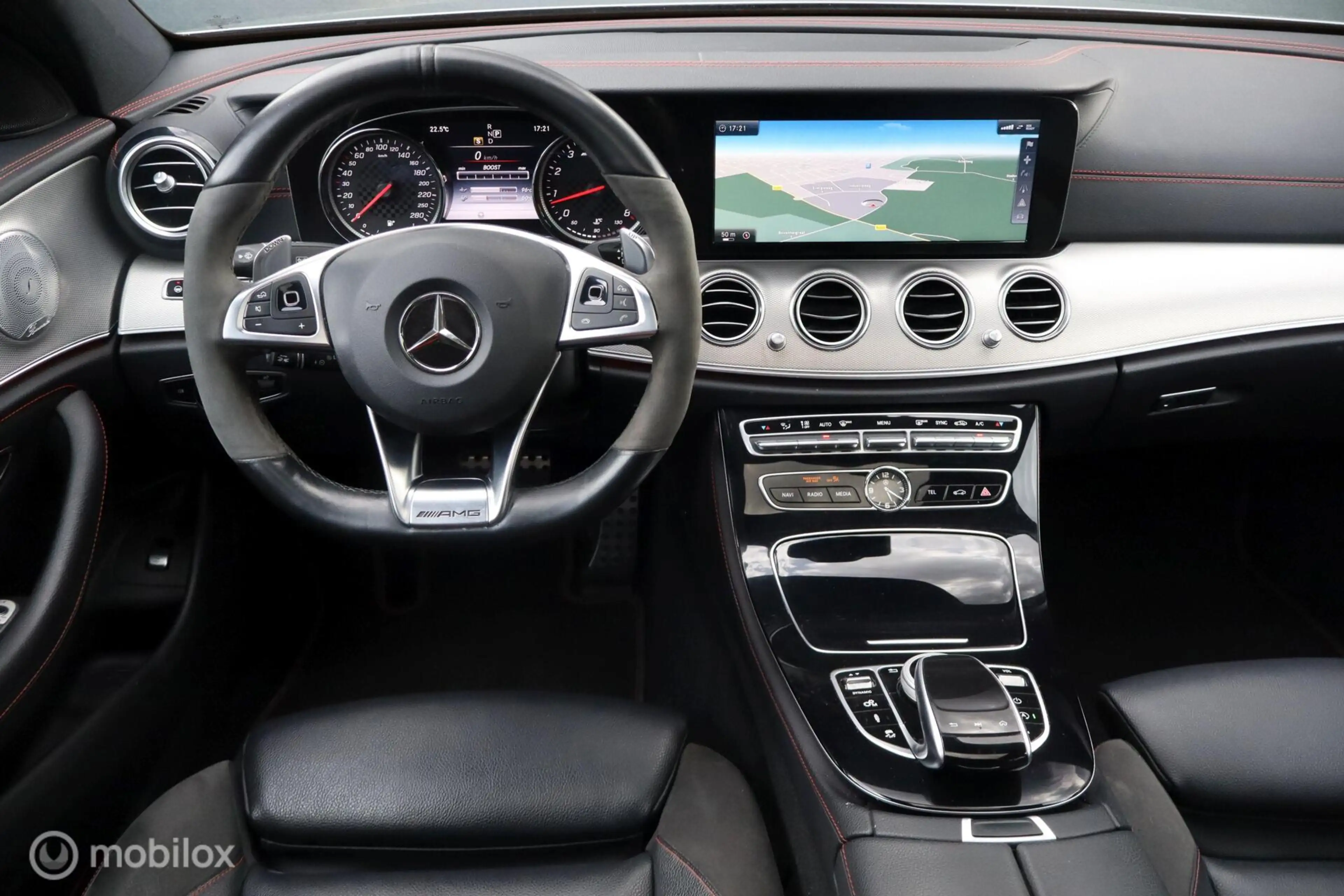 Mercedes-Benz E 43 AMG 4Matic Premium — photo 13