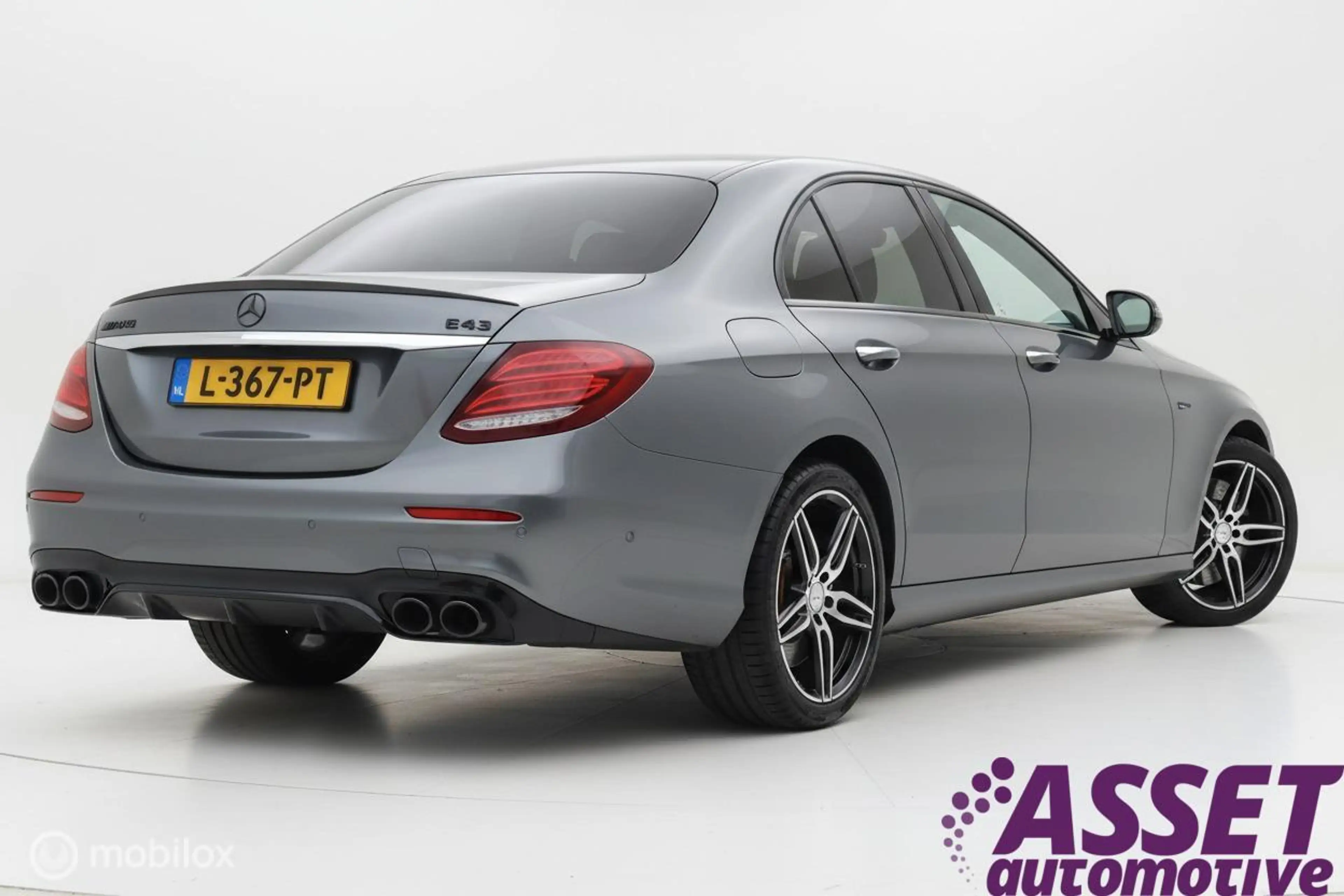 Mercedes-Benz E 43 AMG 4Matic Premium — photo 2