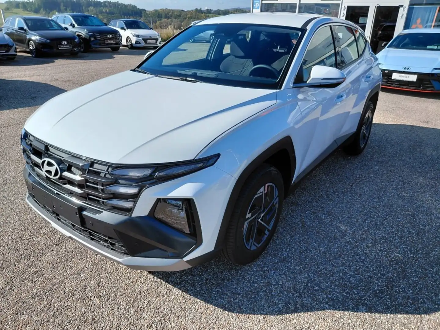 Hyundai TUCSON NX4 Edition 35 1,6 T-GDi HEV 2WD Weiß - 1