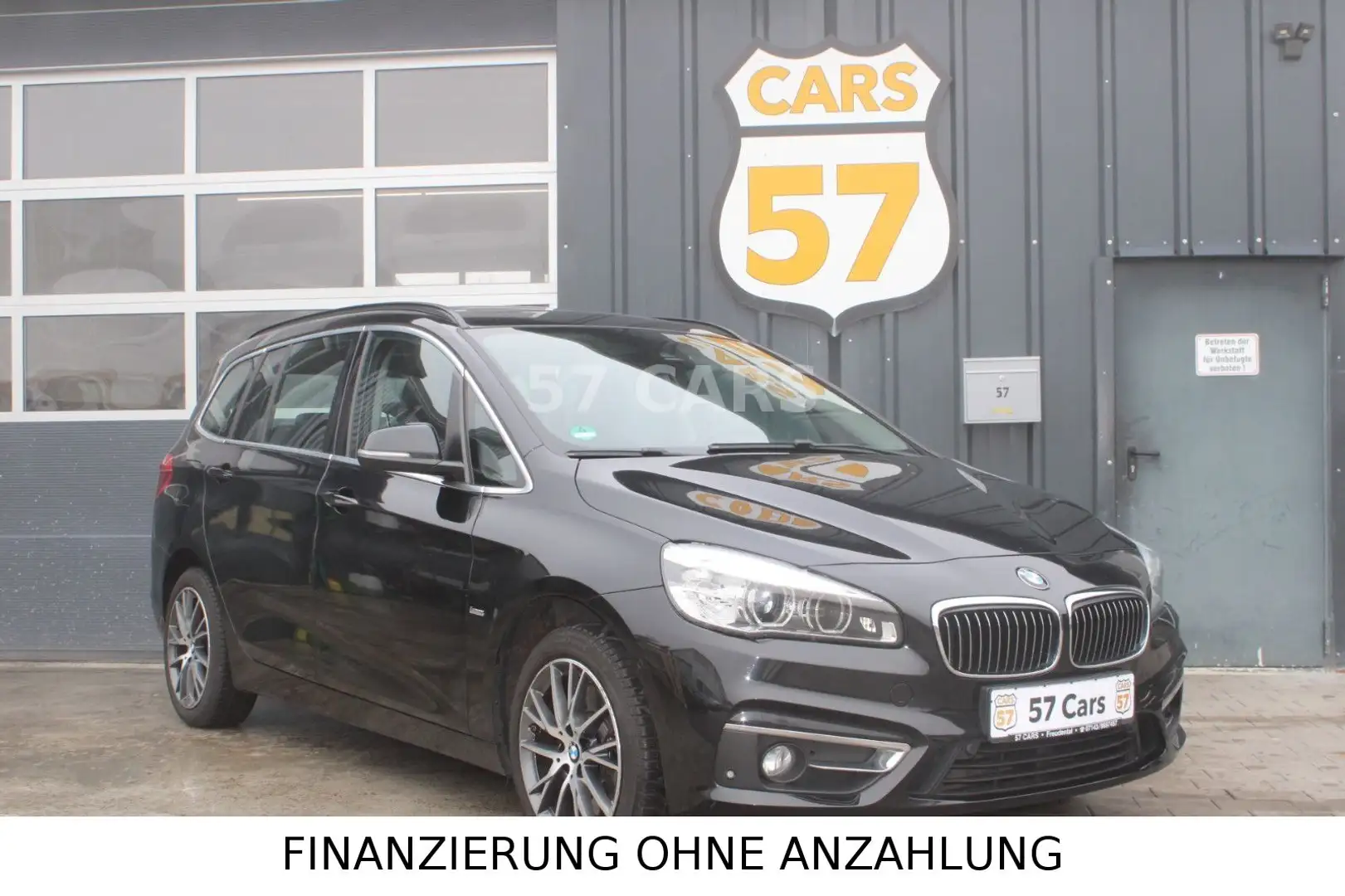 BMW 220 d Gran Tourer Luxury Line 7Sitz+Pano+AHK Schwarz - 1