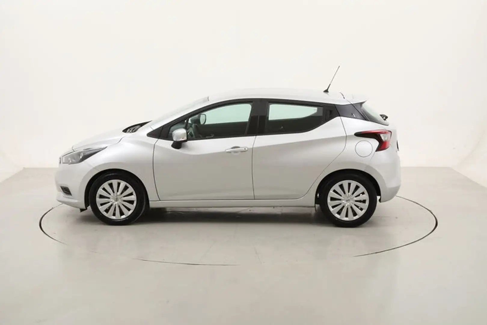Nissan Micra Acenta 1.0 Benzina 92CV Argento - 2