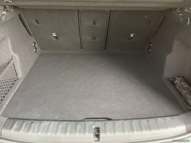 BMW X1 view 12