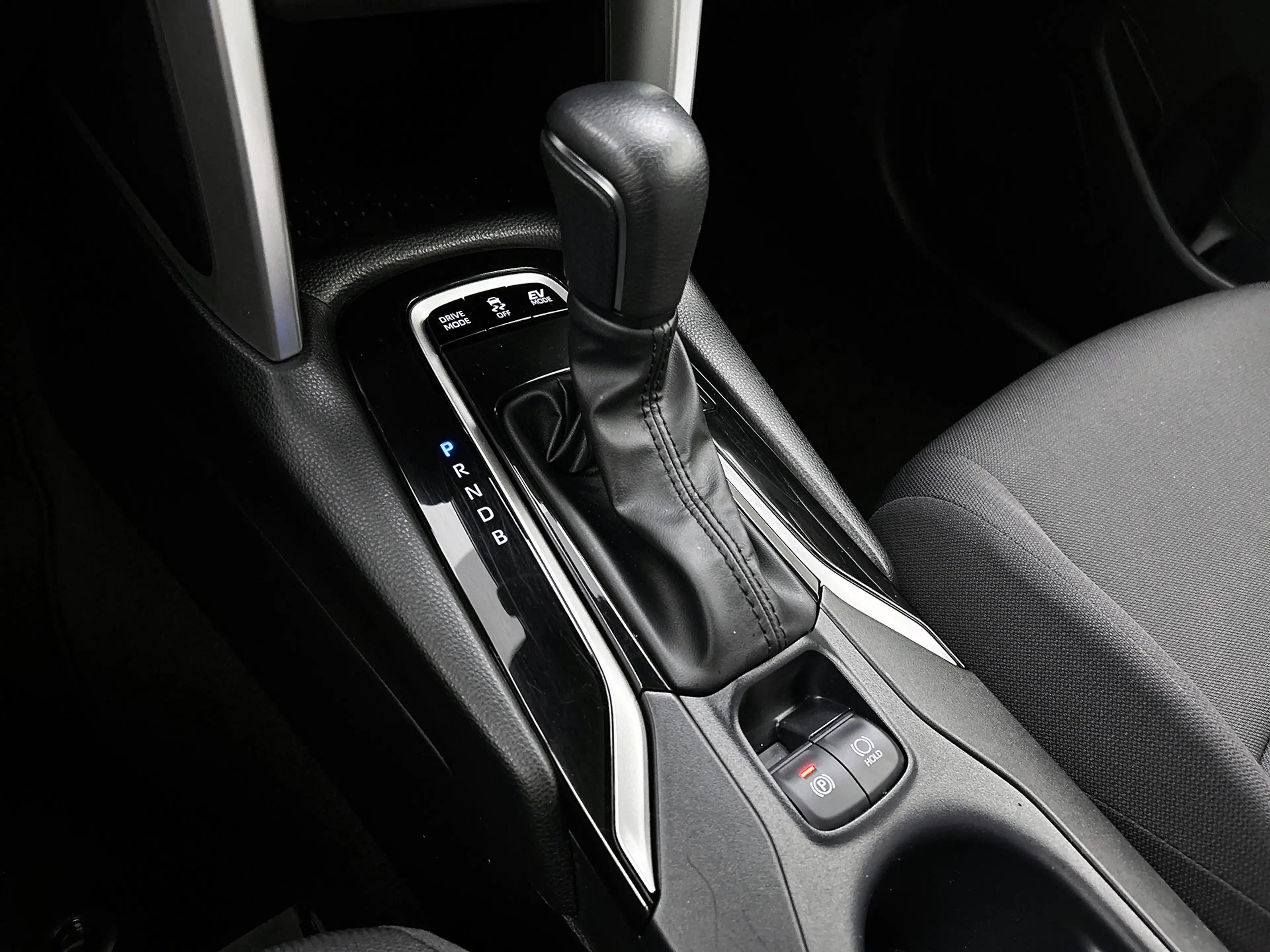 Toyota Corolla Cross Hybrid 140 Active | BTW voertuig | Apple CarPlay/A — photo 13