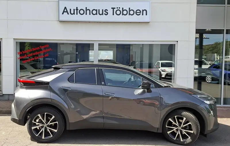 TOYOTA C-hr