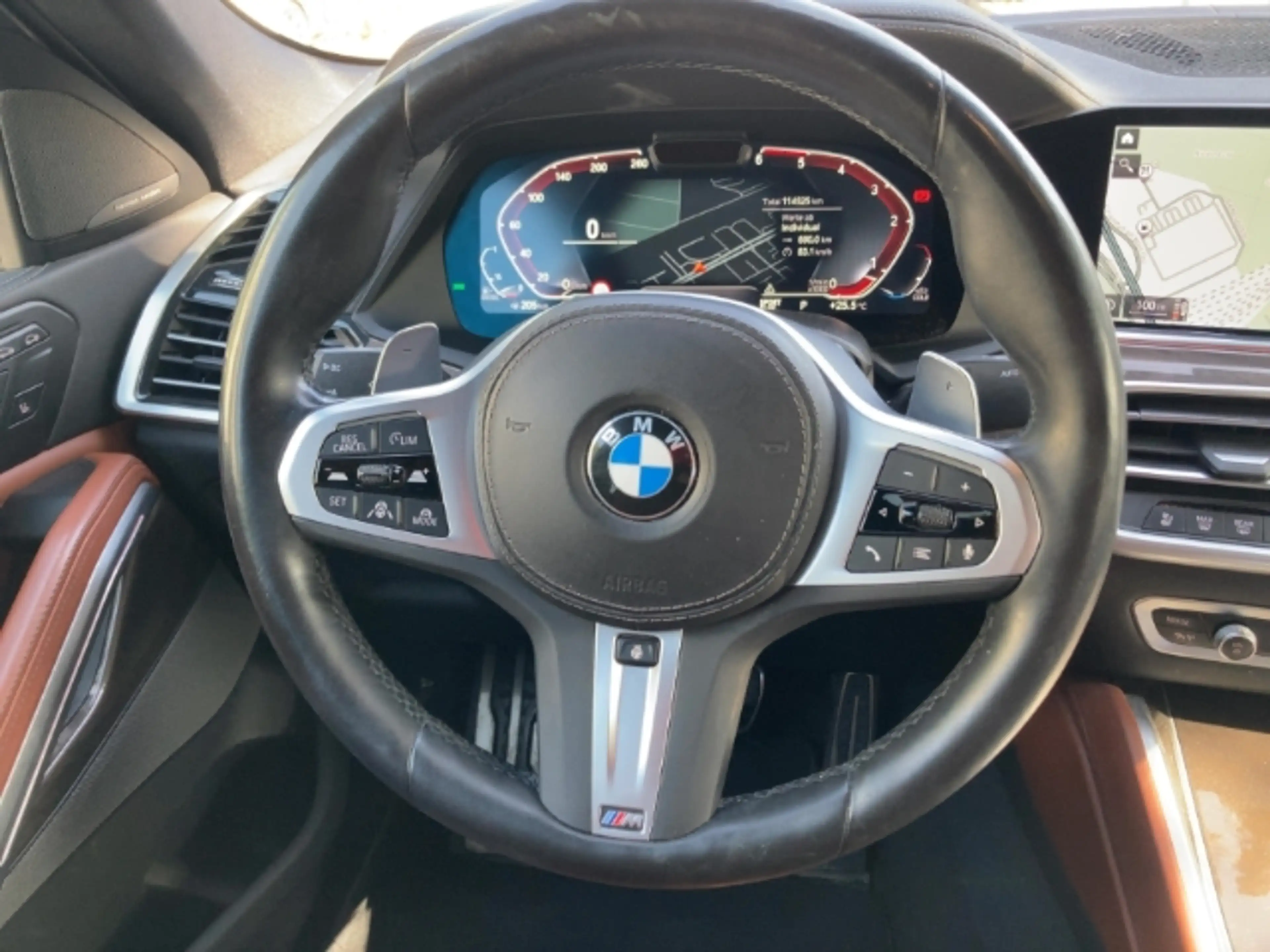 BMW X6 xDrive 40d Sportpaket HUD AD StandHZG AHK-el. klap — photo 9