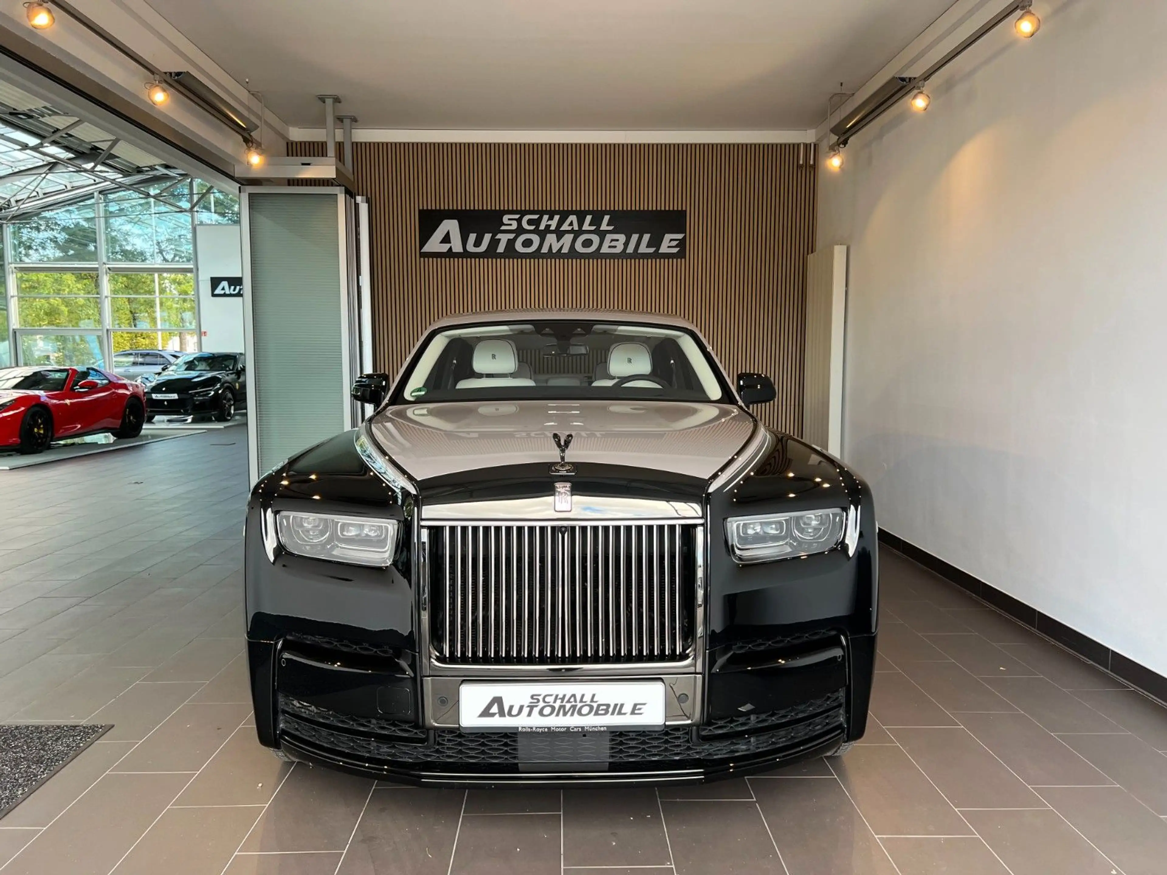 Rolls-Royce Phantom SWB Extended Two-Tone FULL — photo 2