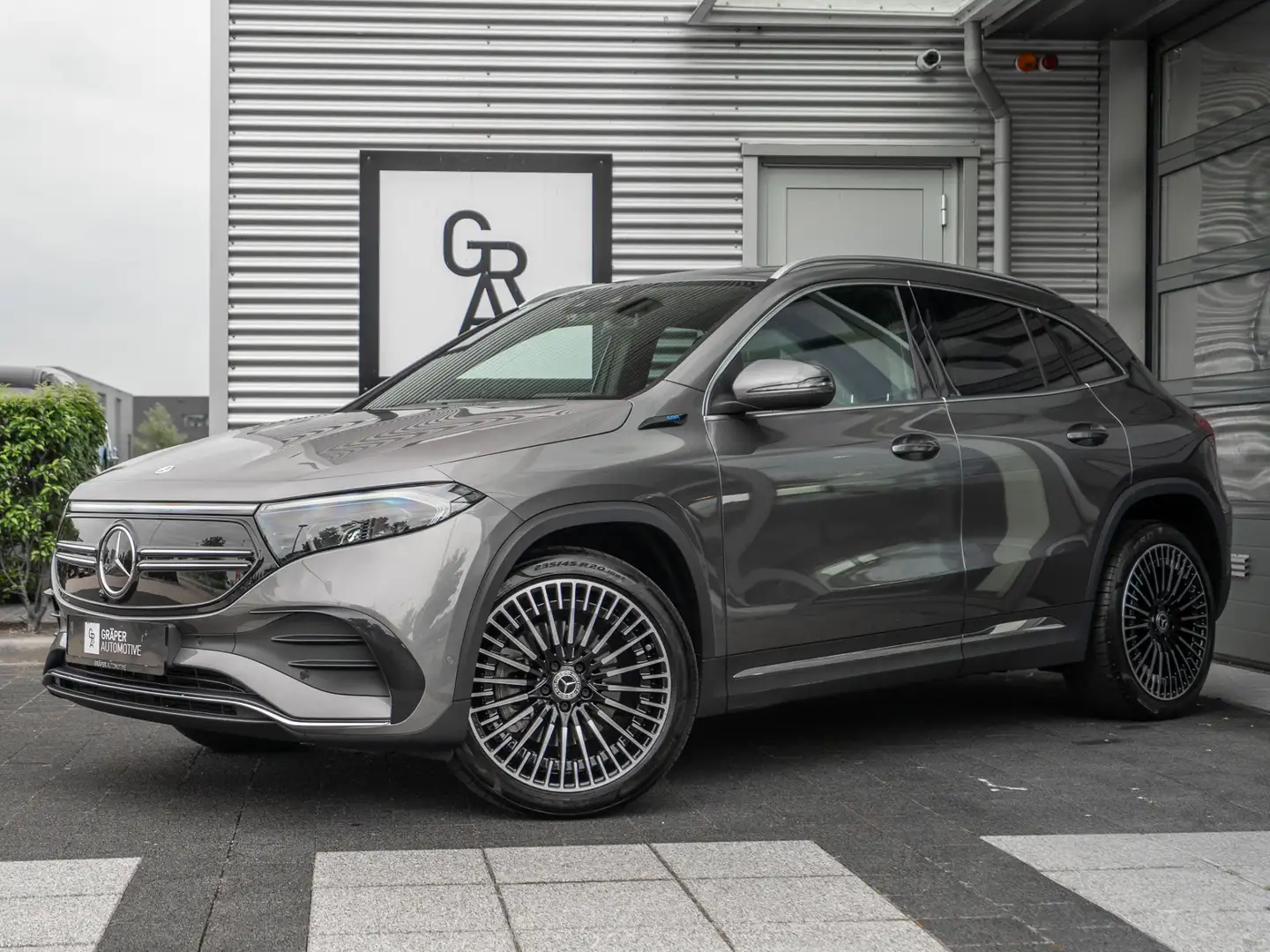 Mercedes-Benz EQA 350 4MATIC Edition 1 67 kWh | Head-Up | AMG-styling Gris - 2
