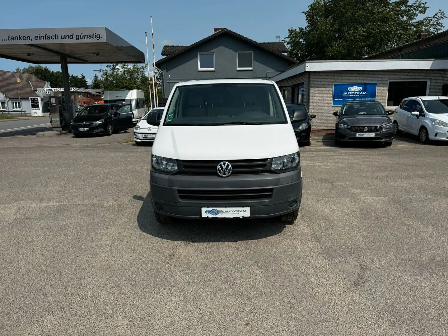 Volkswagen T5 Transporter 2,0TDI/TÜV/AHK/STANGHEIZUNG Weiß - 2