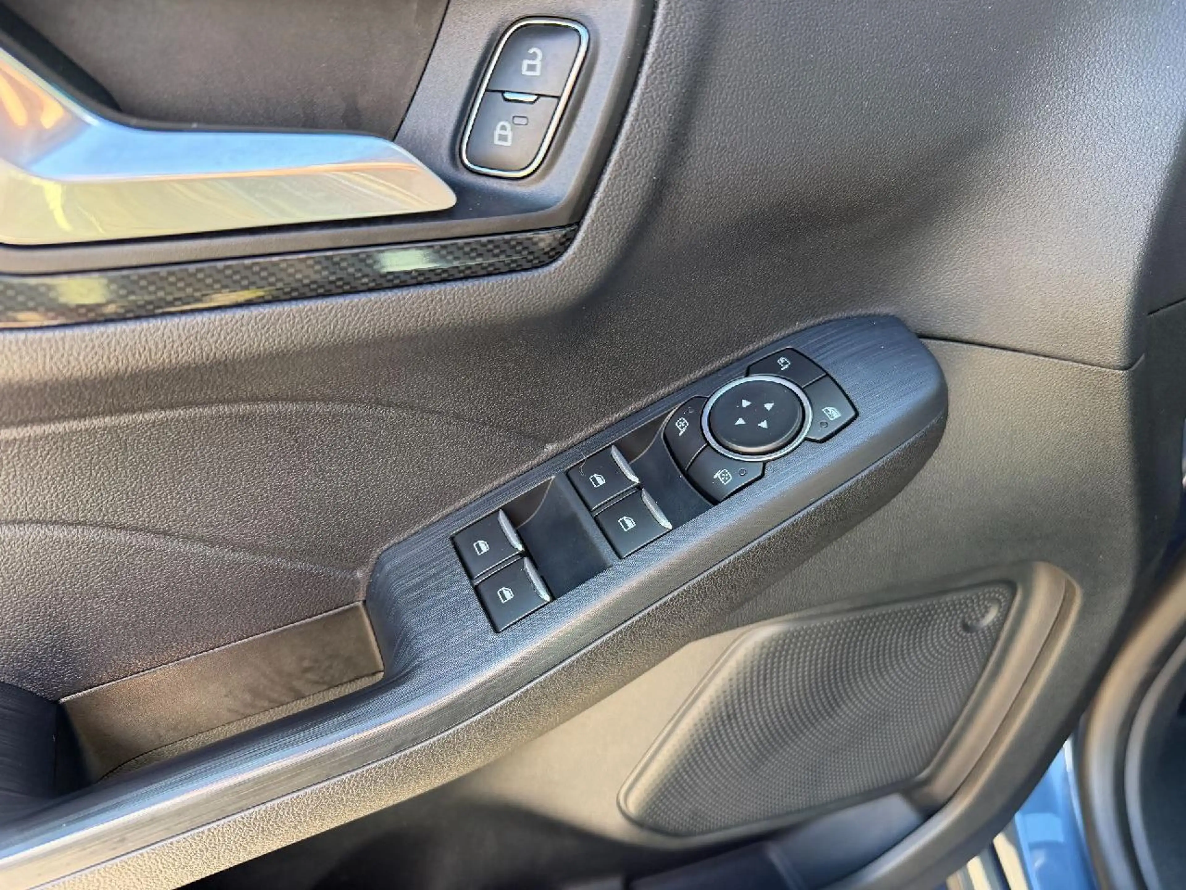 Ford Kuga ST-Line X 2.5 PHEV 225PS AHK|iLED|HUD|ACC — photo 9