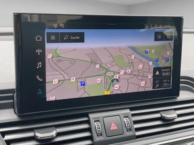 Audi Q5 view 14