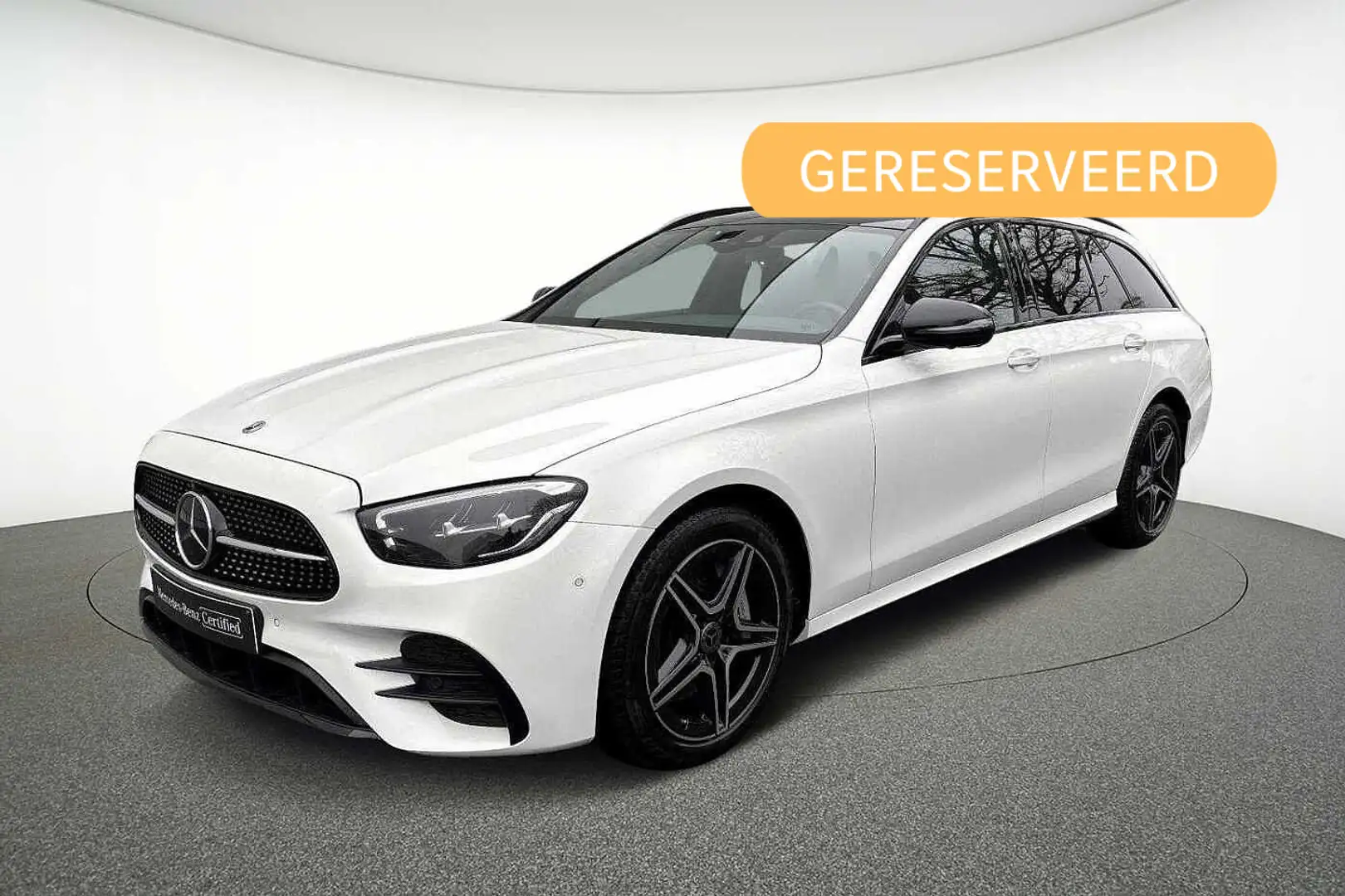 Mercedes-Benz E 300 de Estate AMG Line Wit - 1