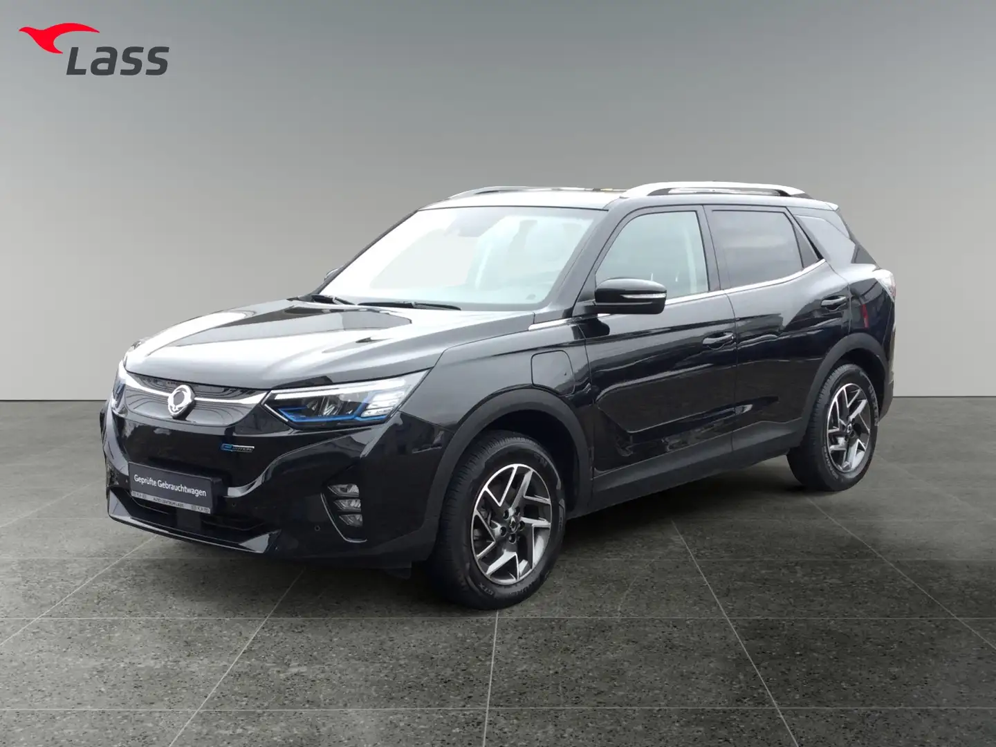 SsangYong Korando E-Motion Titanium +Leder+Navi+Kamera Zwart - 1