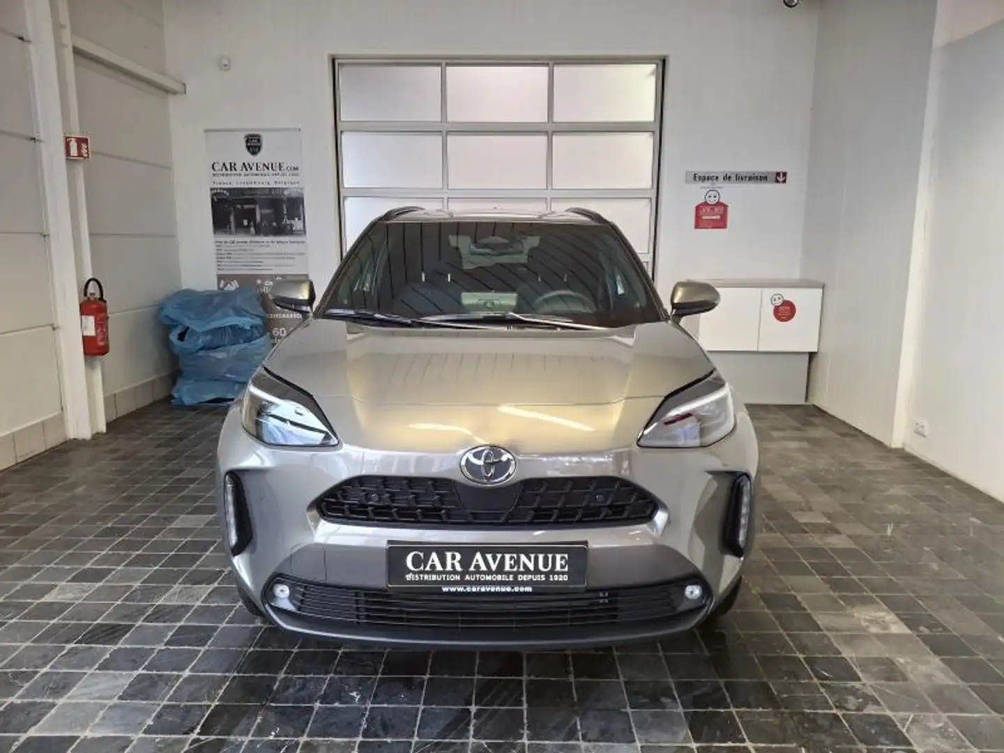 Toyota Yaris Cross Dynamic Plus Bronze - 2