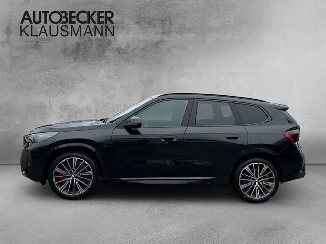 BMW X1 view 3