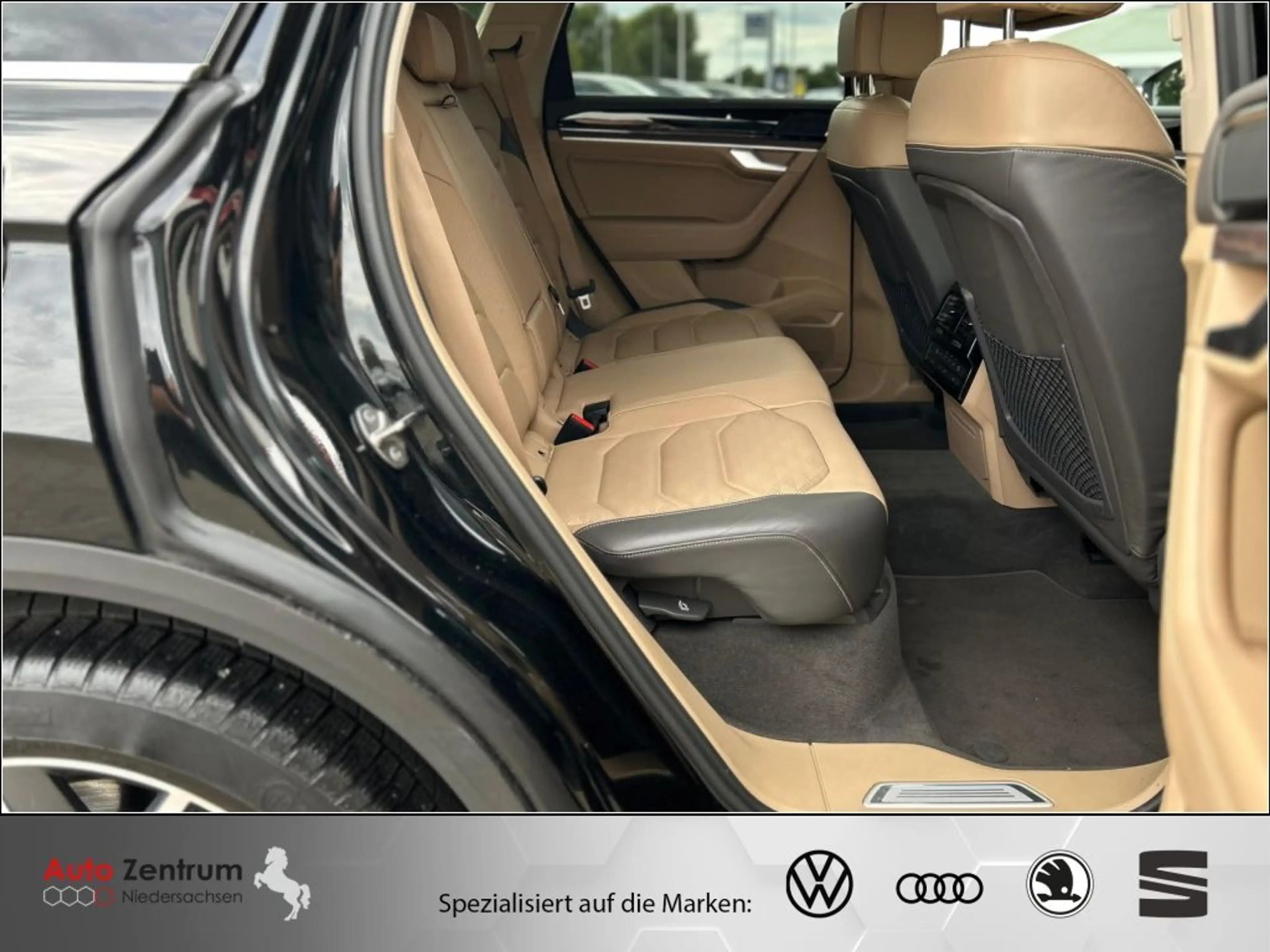 Volkswagen Touareg 3.0 V6 TSI Atmosphere Luftf*HeadUP*Matrx*Allradlen — photo 12