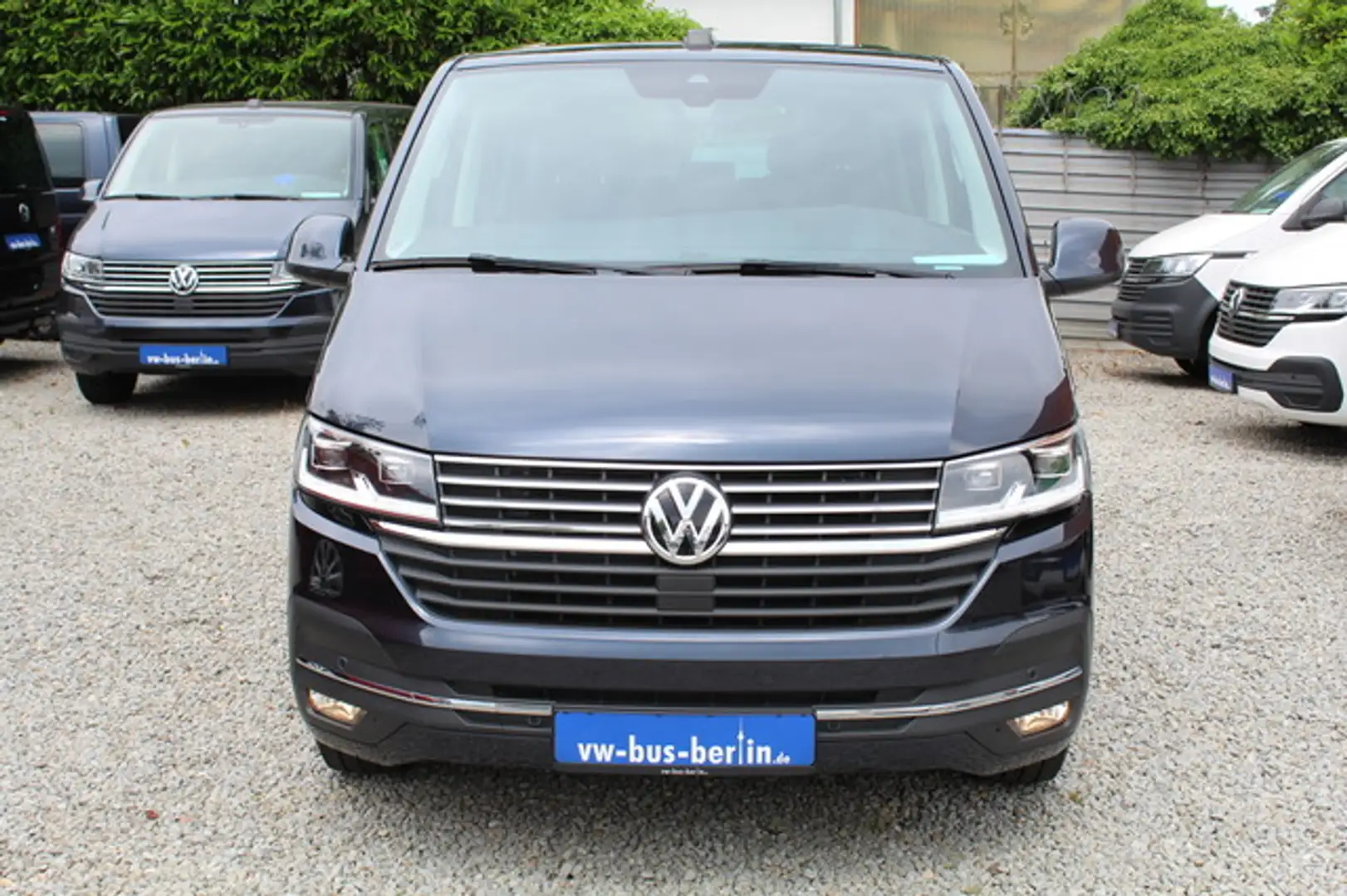 Volkswagen T6.1 Multivan Generation SIX DSG LED AHK Standhz Blu/Azzurro - 2