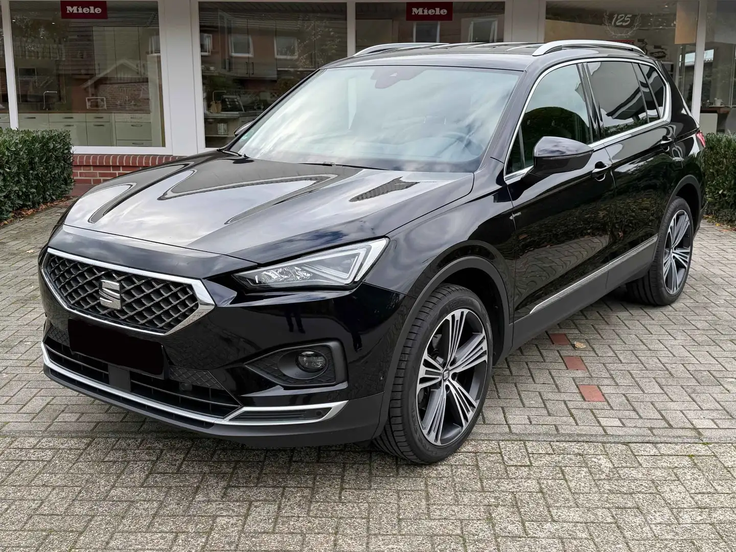 SEAT Tarraco Xcellence 4Drive Schwarz - 1
