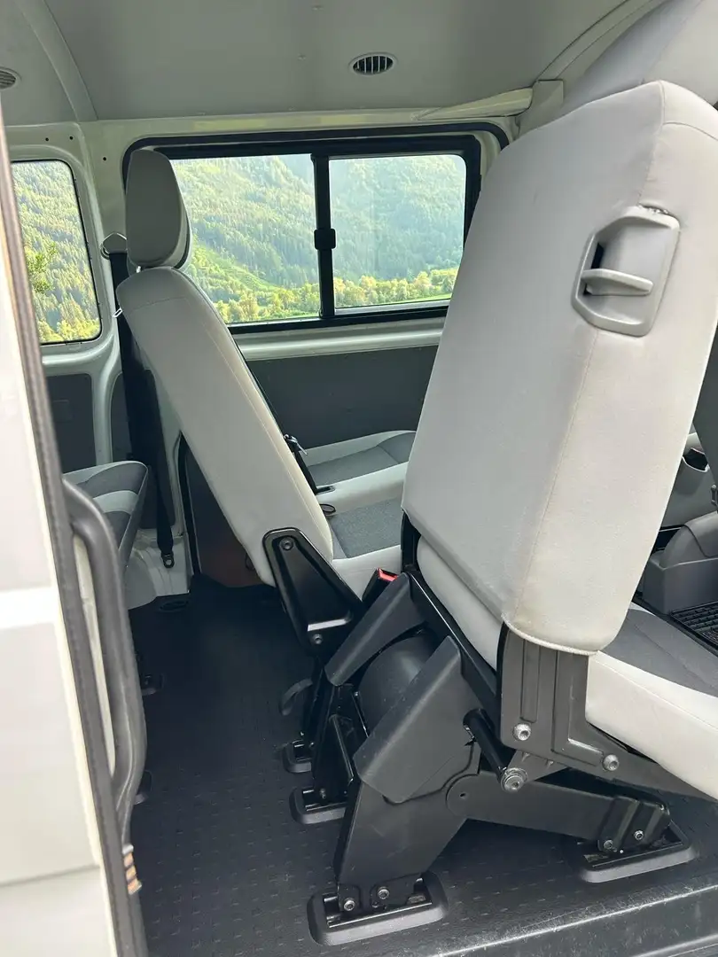Volkswagen T5 Kombi MD-Kombi 2,0 TDI 4motion D-PF Weiß - 2