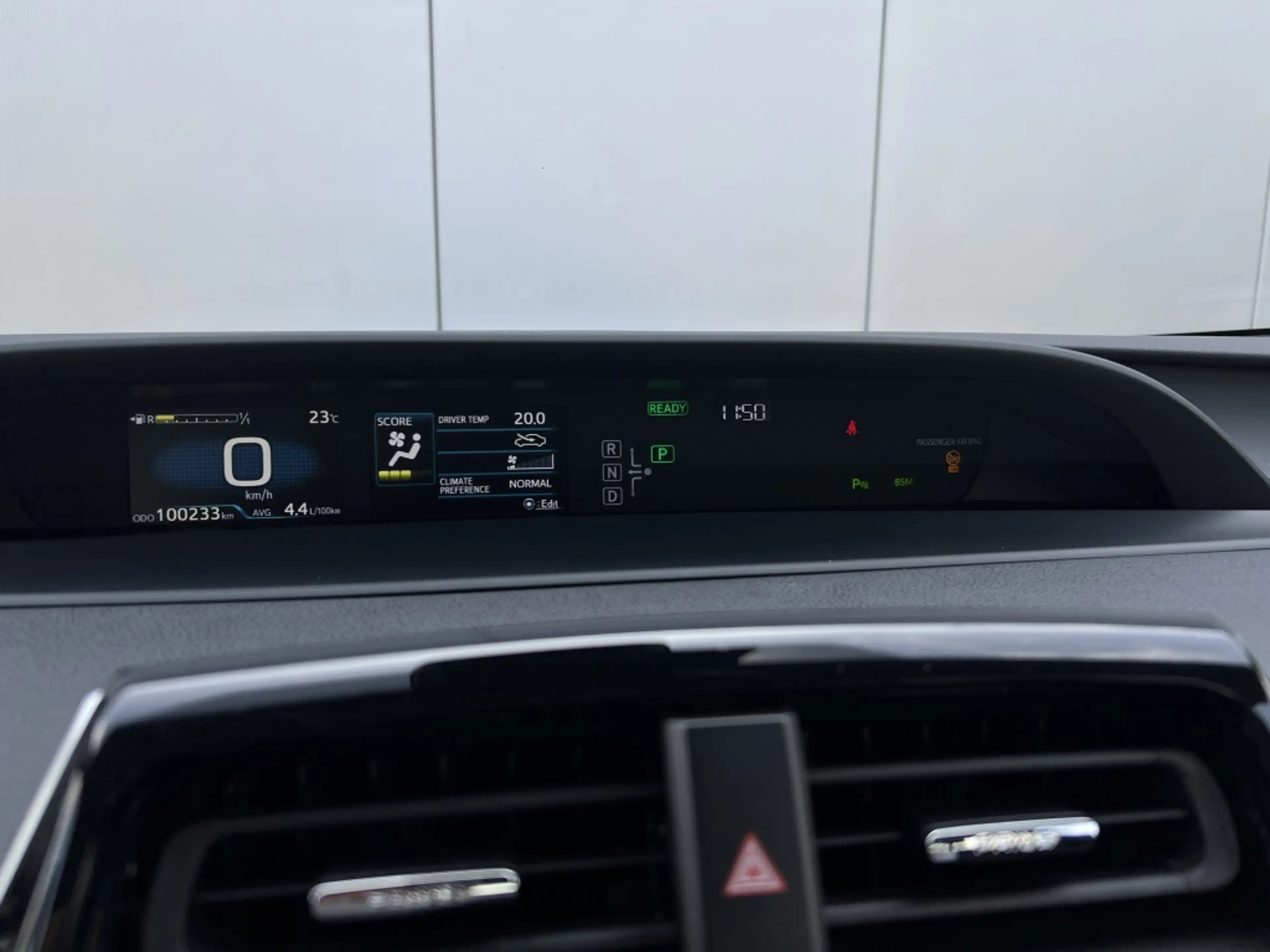 Toyota Prius 1.8 Executive — photo 13