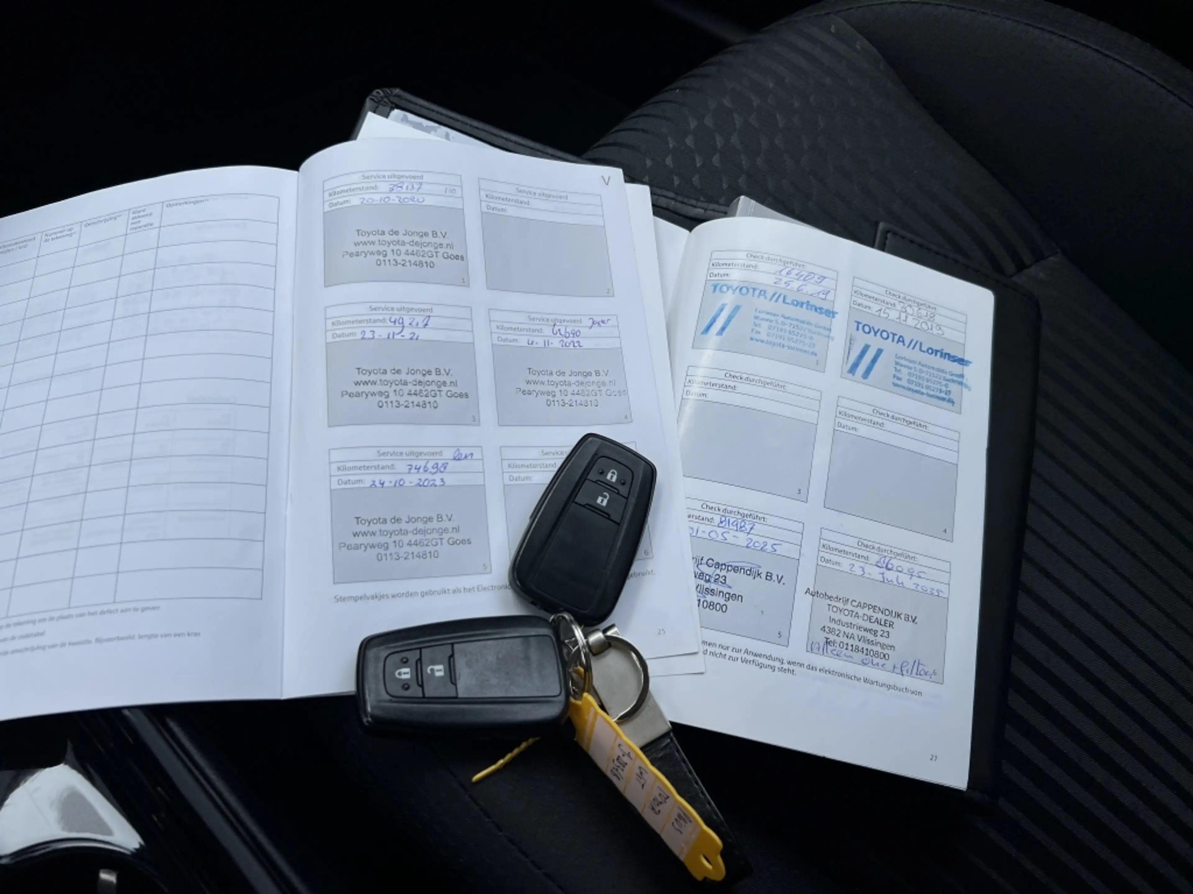 Toyota Prius 1.8 Executive — photo 25