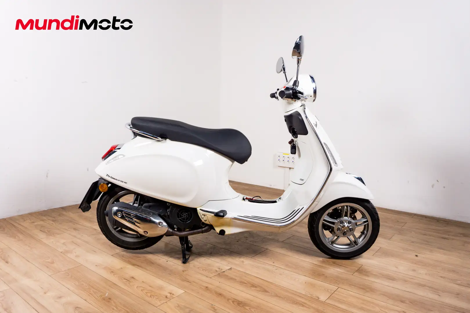 Vespa Primavera 125 - 1