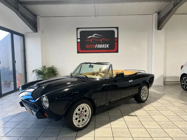 Fiat 124 Spider Pininfarina