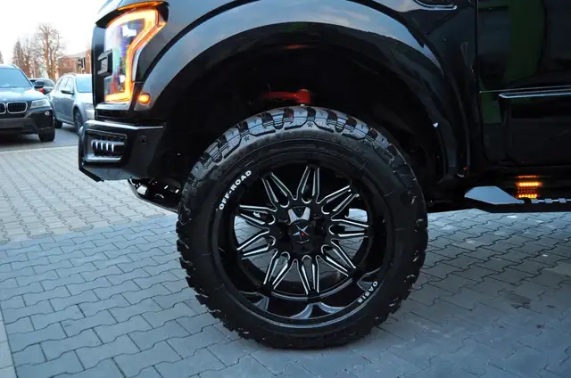 Ford Ranger view 12