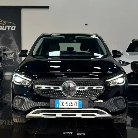 Mercedes-Benz GLA 200 d Business Extra auto