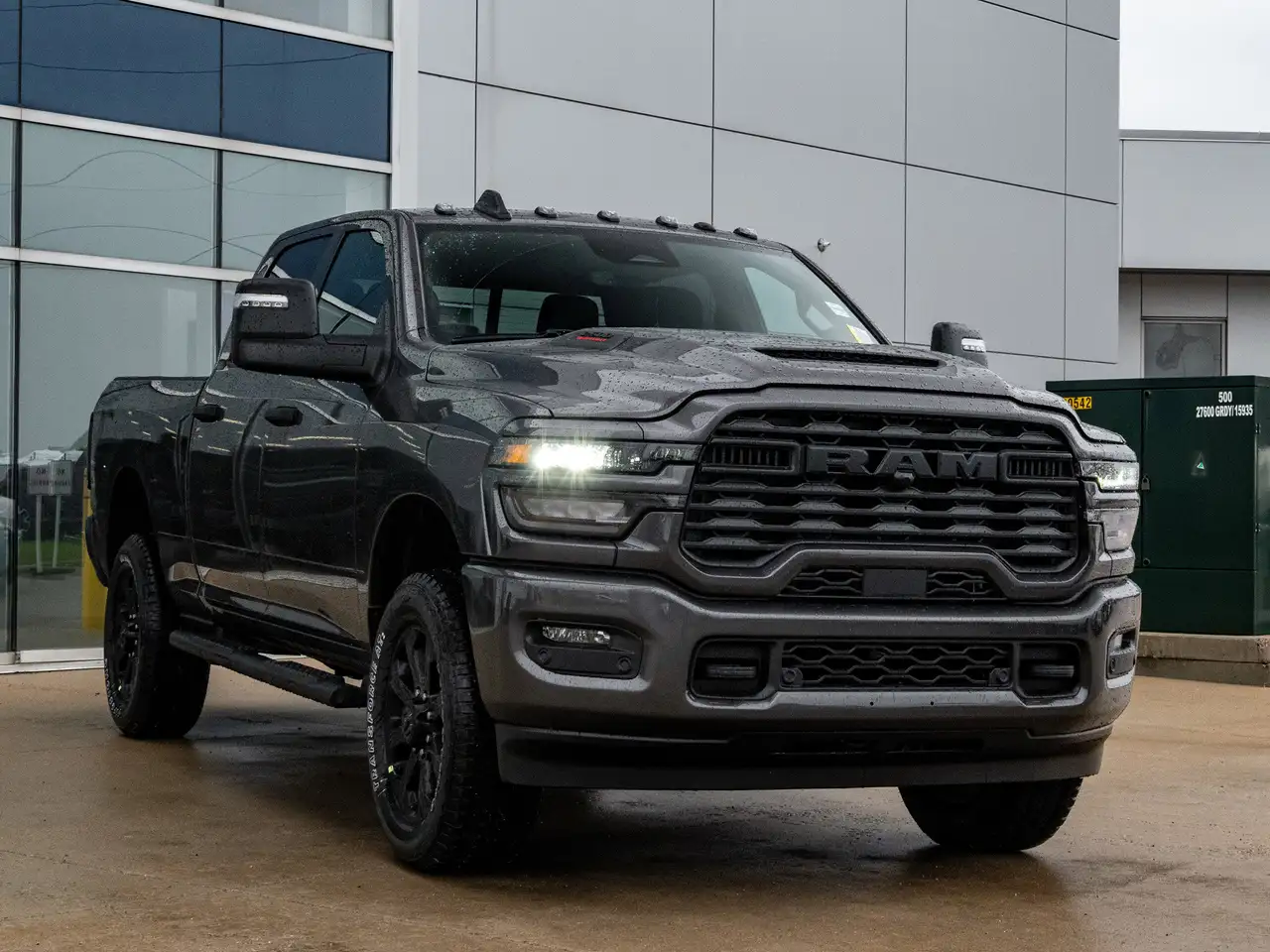 RAM 2500 снимка RAM 2500