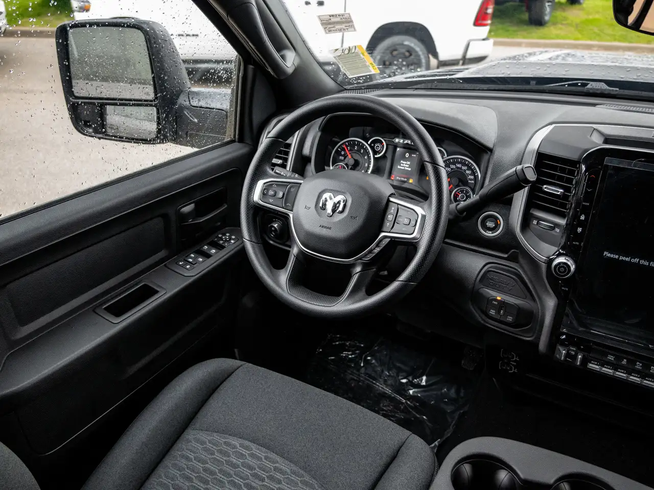 RAM 2500 снимка RAM 2500