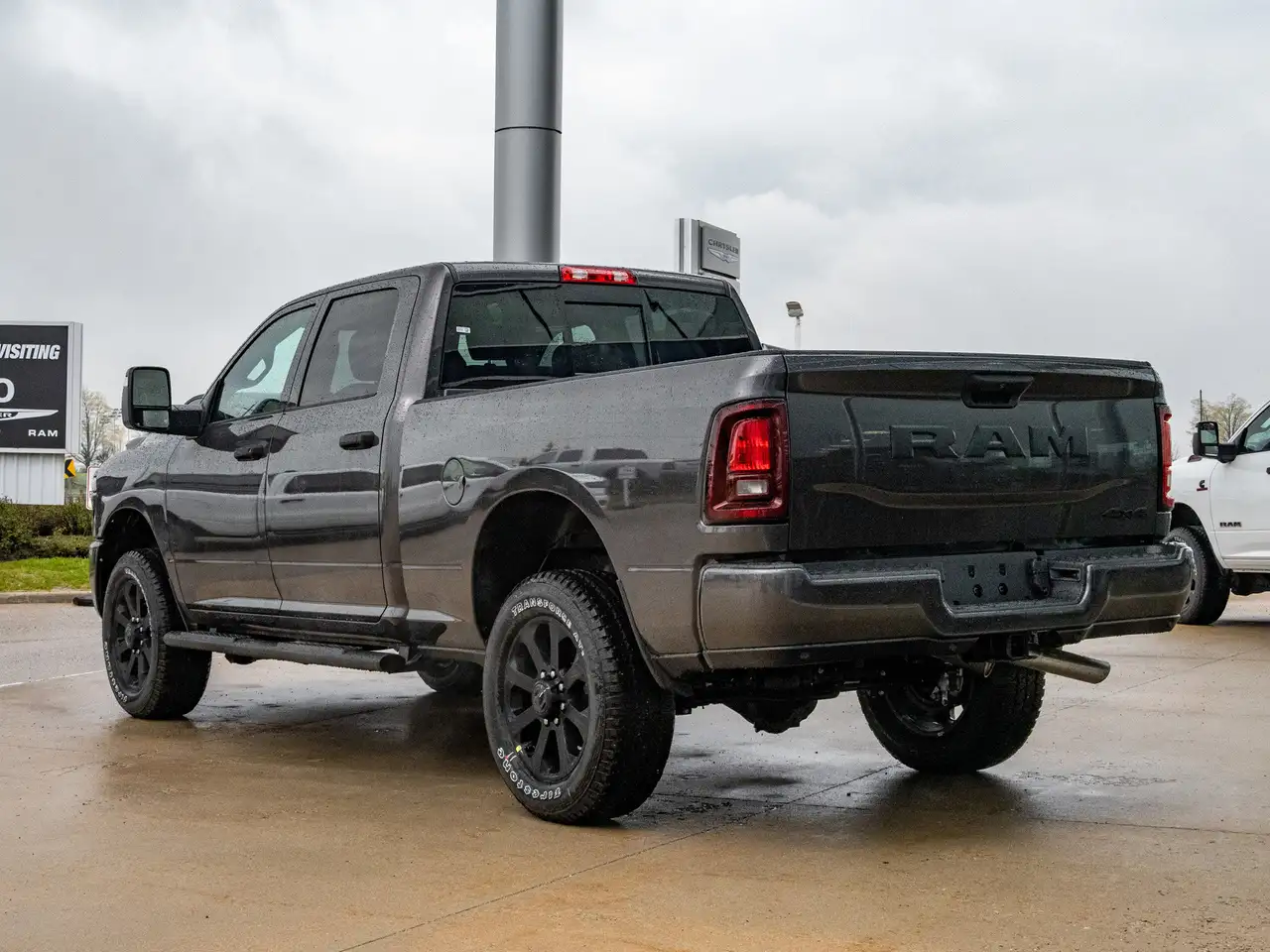 RAM 2500 снимка RAM 2500