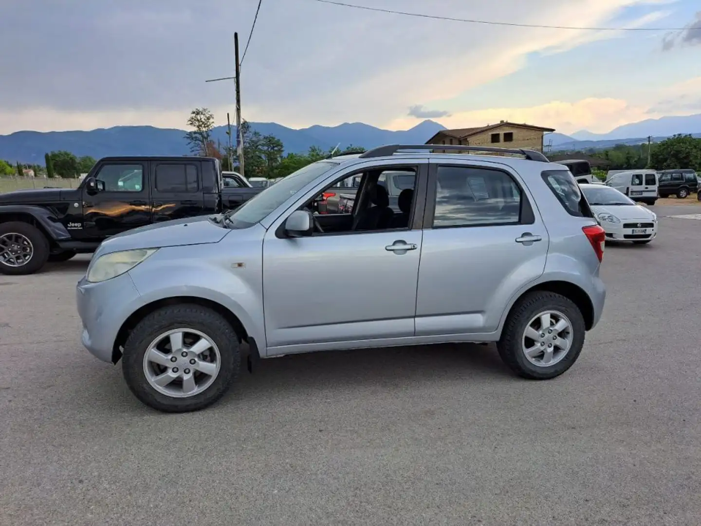 Daihatsu Terios 1.3 4WD SX Green Powered Grigio - 2