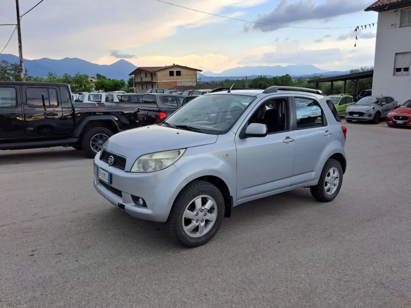 Daihatsu Terios 1.3 4WD SX Green Powered Grigio - 1