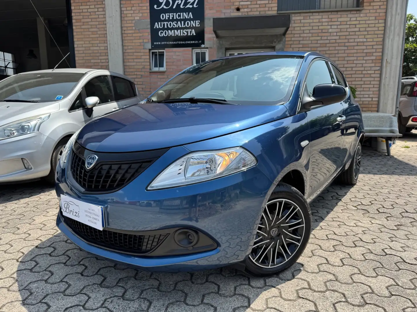 Lancia Ypsilon 1.0 FireFly 5 porte S&S Hybrid Oro Bleu - 1